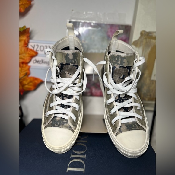 Authentic Dior B23 high top Sneakers unisex size 40eu, Men- 7 or Women-9 - Picture 3 of 16